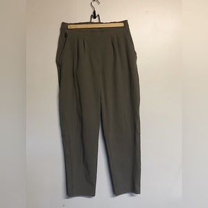 Lululemon Pleated Trouser